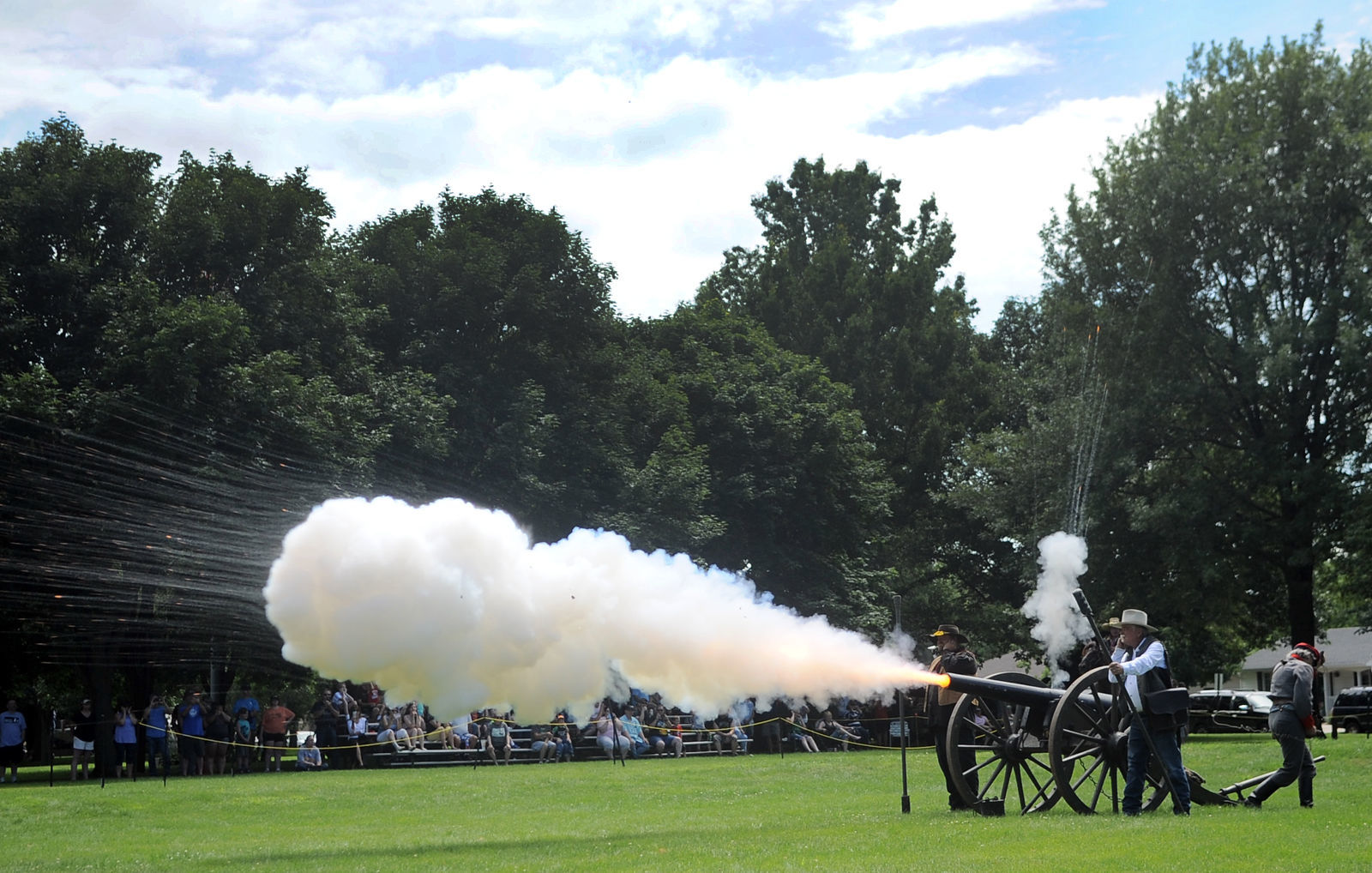 2019 John C. Fremont Days - Civil War artillery demonstration